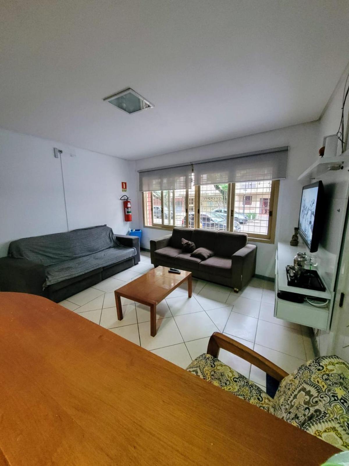 Man'S Place Hostel Masculino Порту-Алегри Экстерьер фото